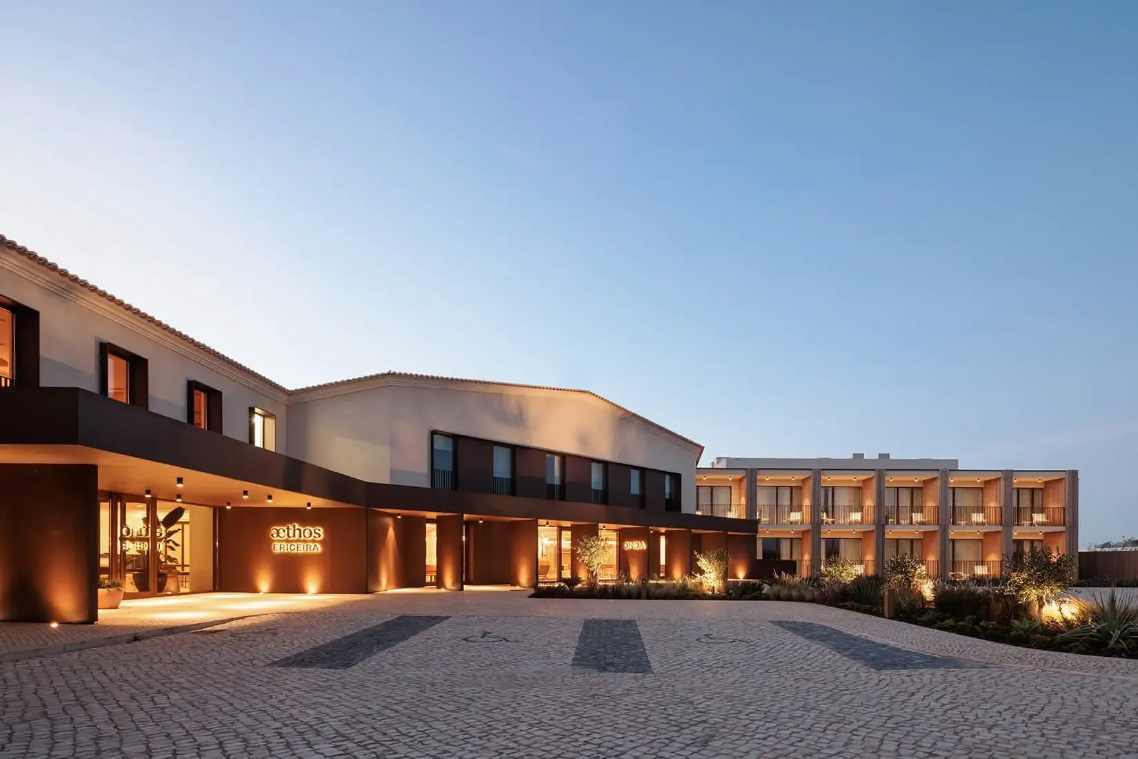 Aethos ericeira